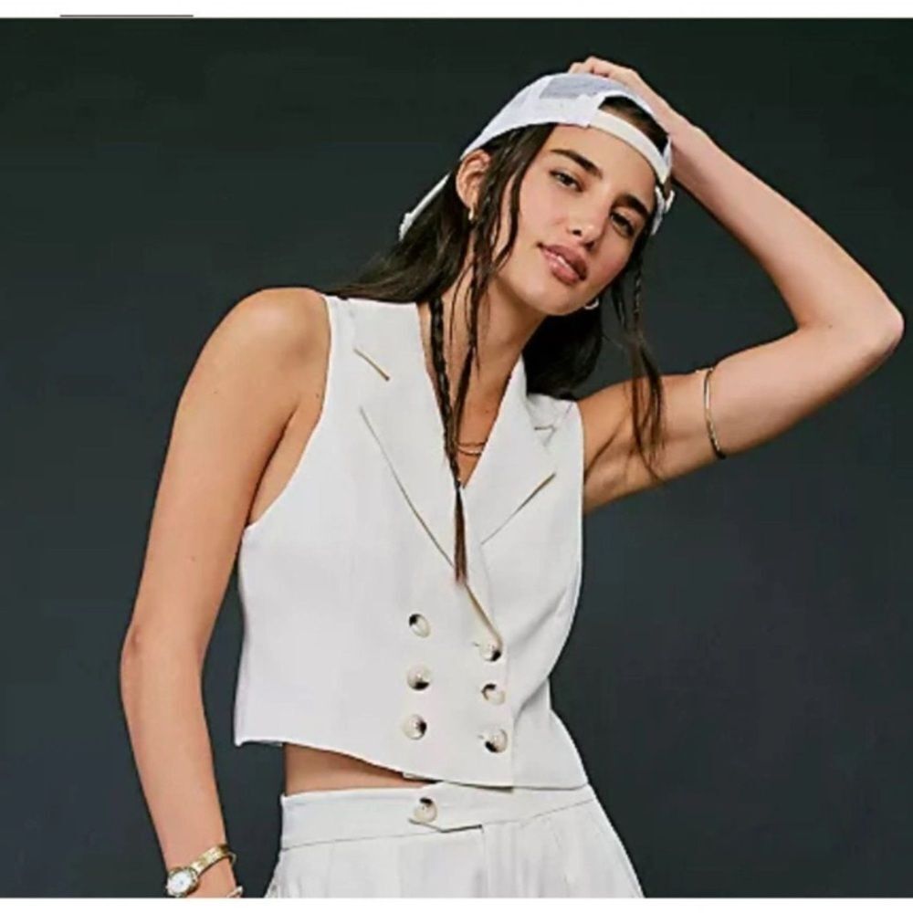 Free People FP Gabbie
Suit Vest in Ivory Size 4